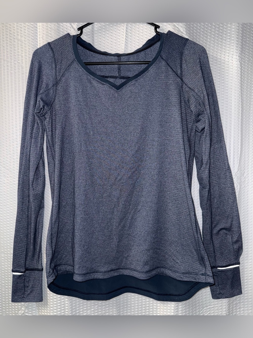Lululemon Race Me Long Sleeve Size 6